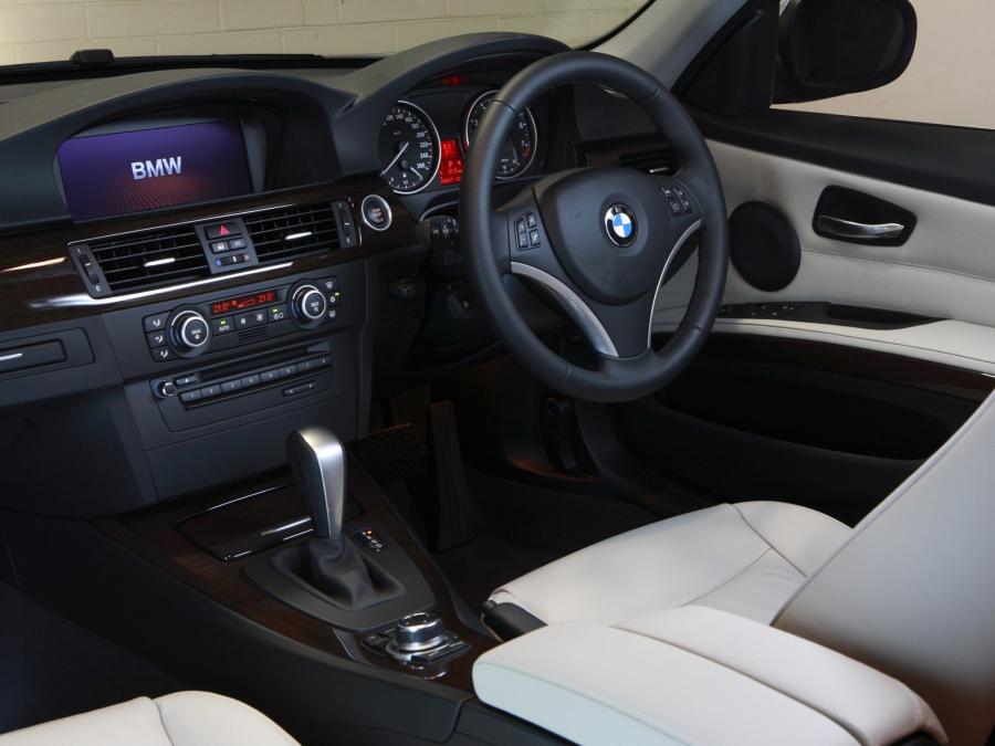 BMW 335i Sedan 2008 года  (AU) (фото 3 из 16)